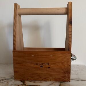 Meriwether Cedar 6-Pack Beer Carrier with Opener